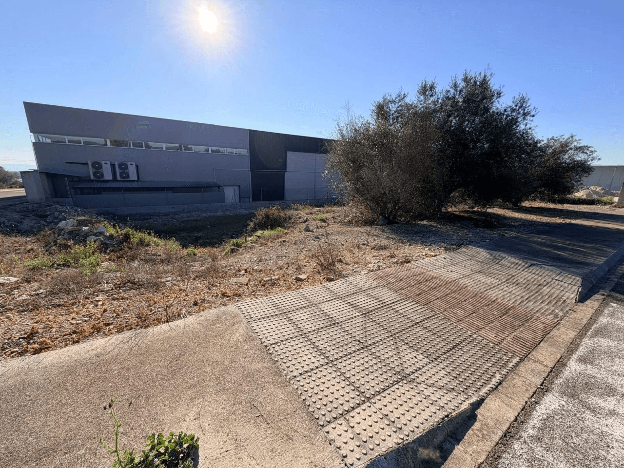 Terreno Industrial à la vente à Guadasequies, Valencia