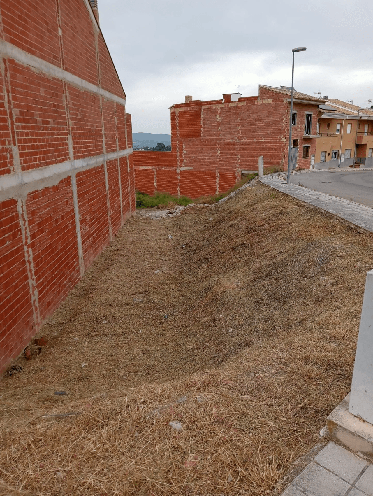 Solar à la vente à Atzeneta D'albaida, Valencia