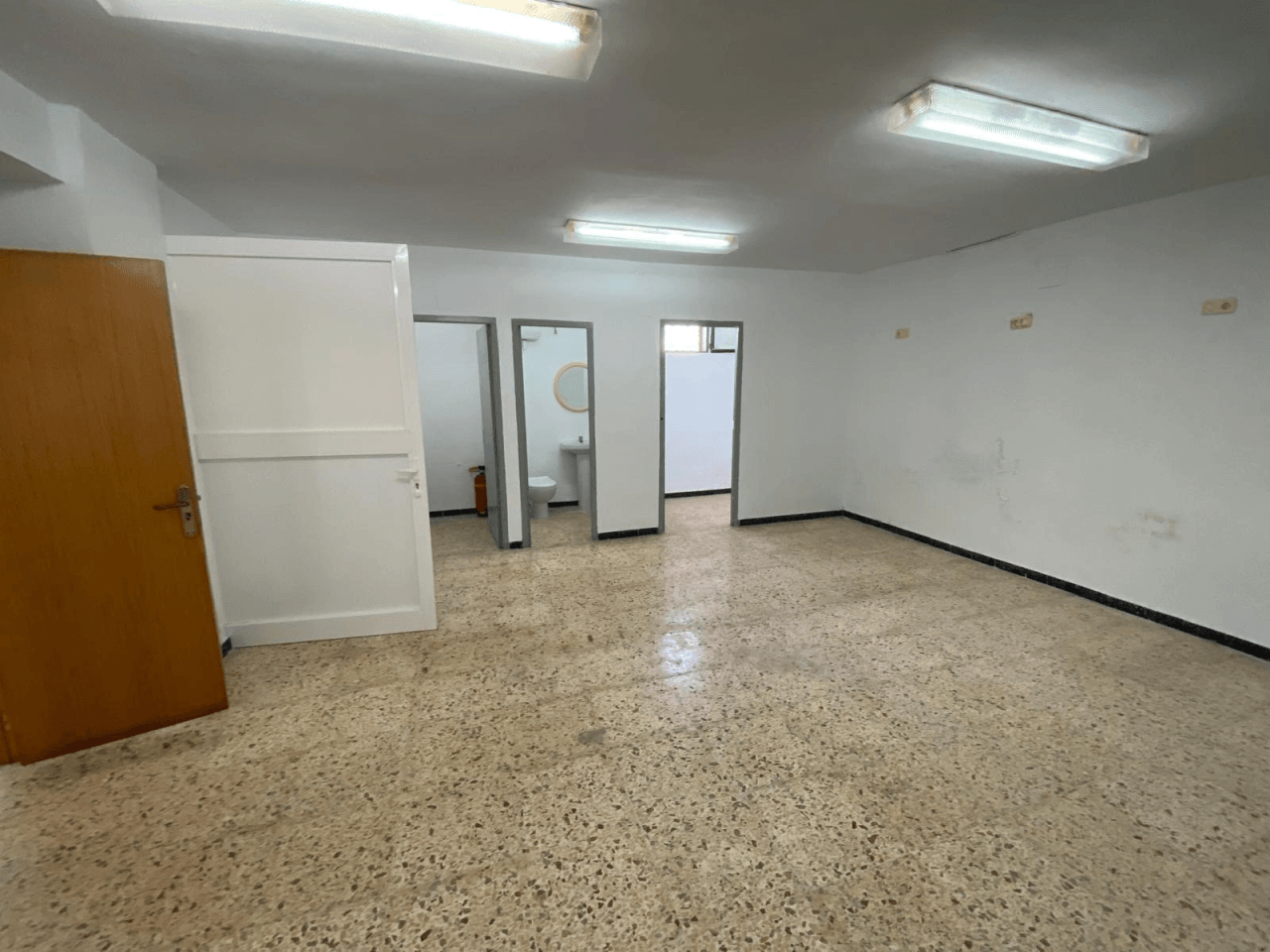 Venta de Local Comercial en Alvaida-Valencia