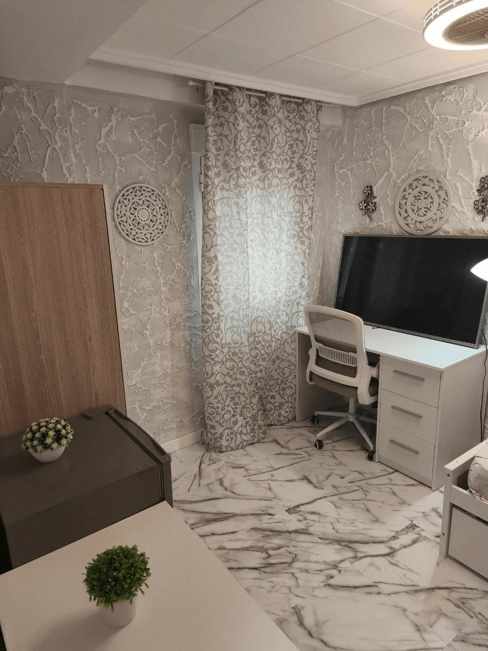 Wohnung mit 5 Zimmern in Xirivella zu verkaufen, renoviert.