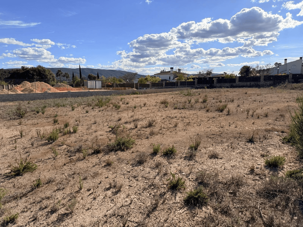 Terreno Urbano à la vente à Ontinyent, Valencia