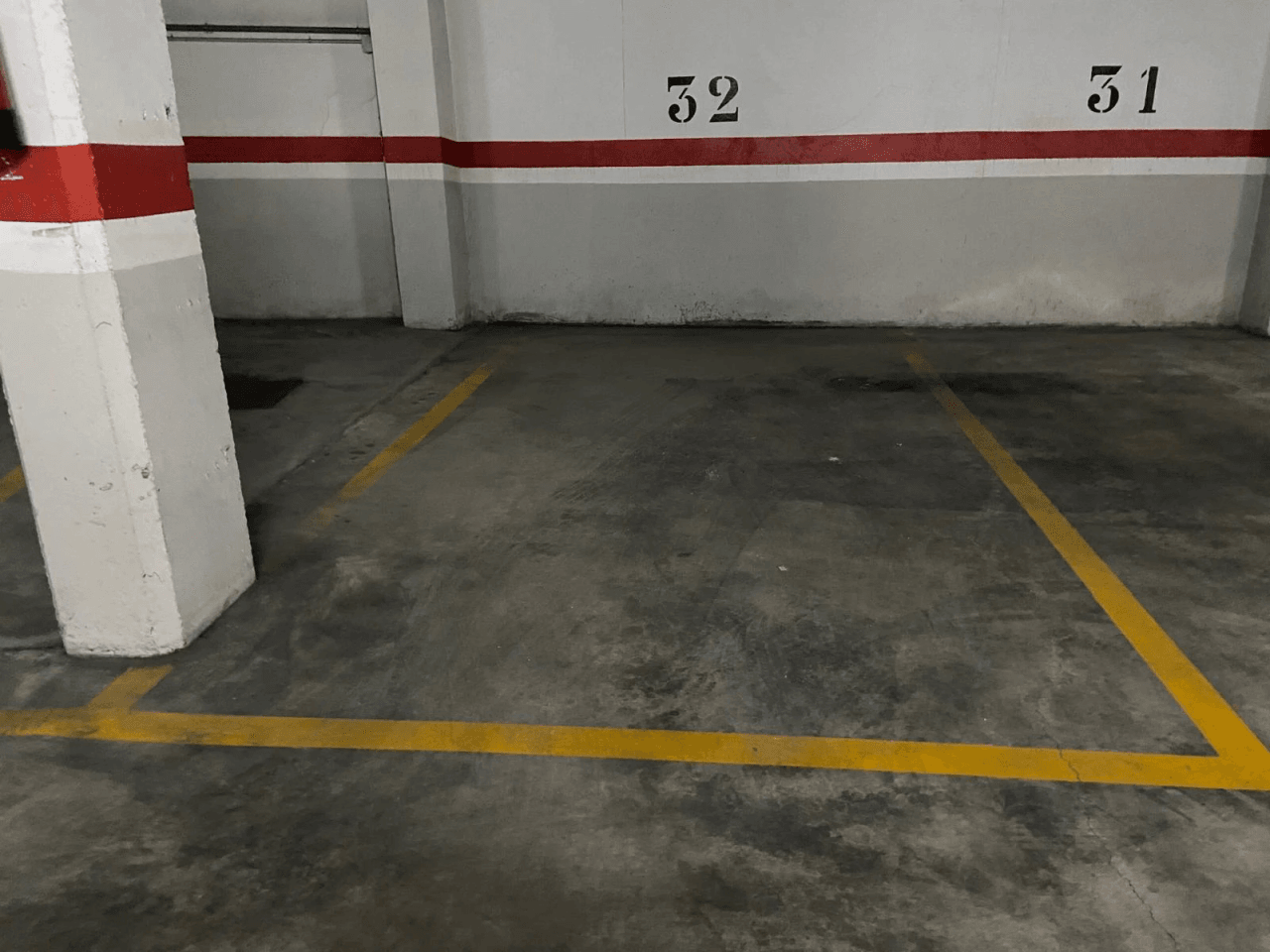 Parking zum vermietung in Albaida, Valencia