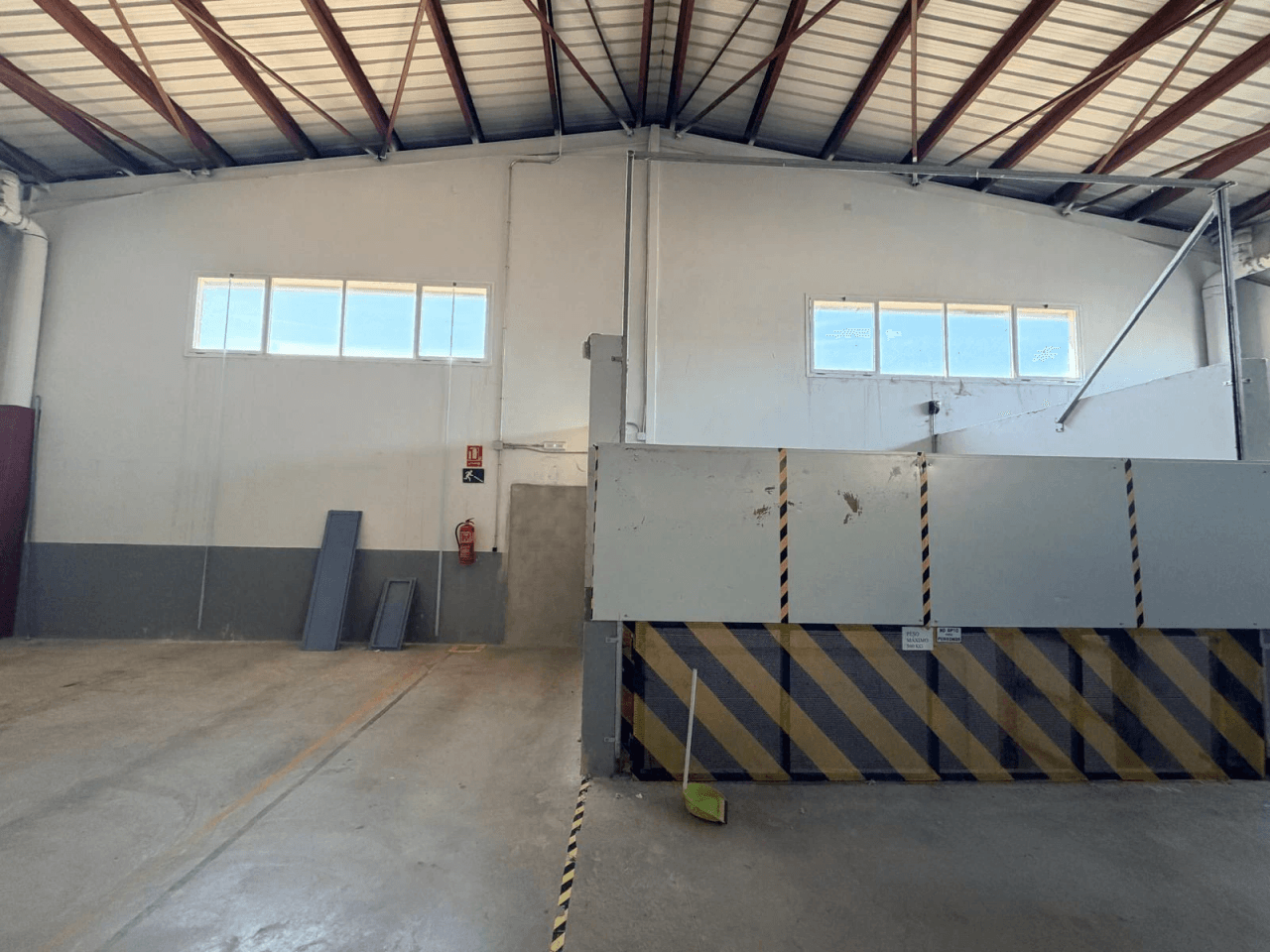 Nave Industrial zum vermietung in Benissoda, Valencia