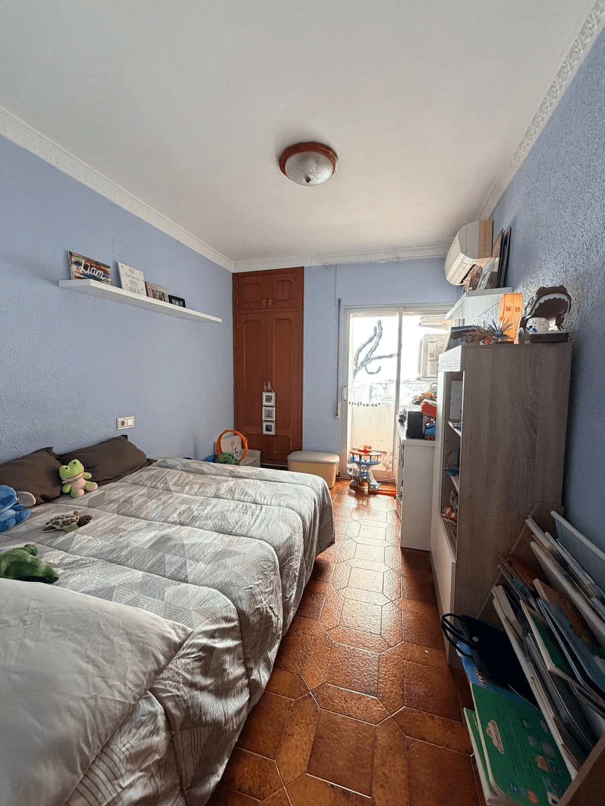 Amplia Casa de Pueblo en el Corazón de Denia - Ideal para Familias o Inversores