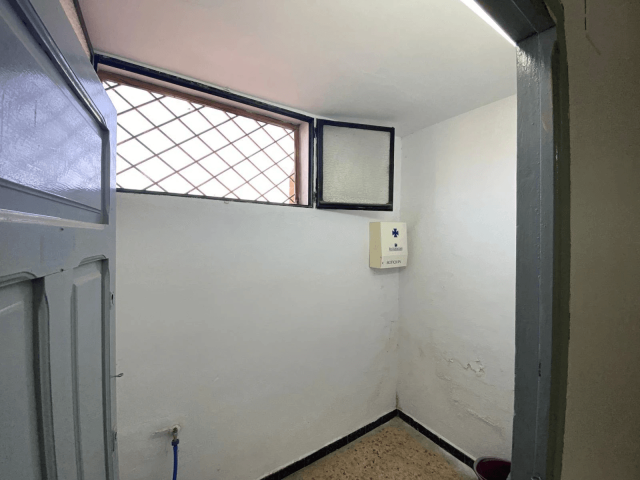 Venta de Local Comercial en Alvaida-Valencia
