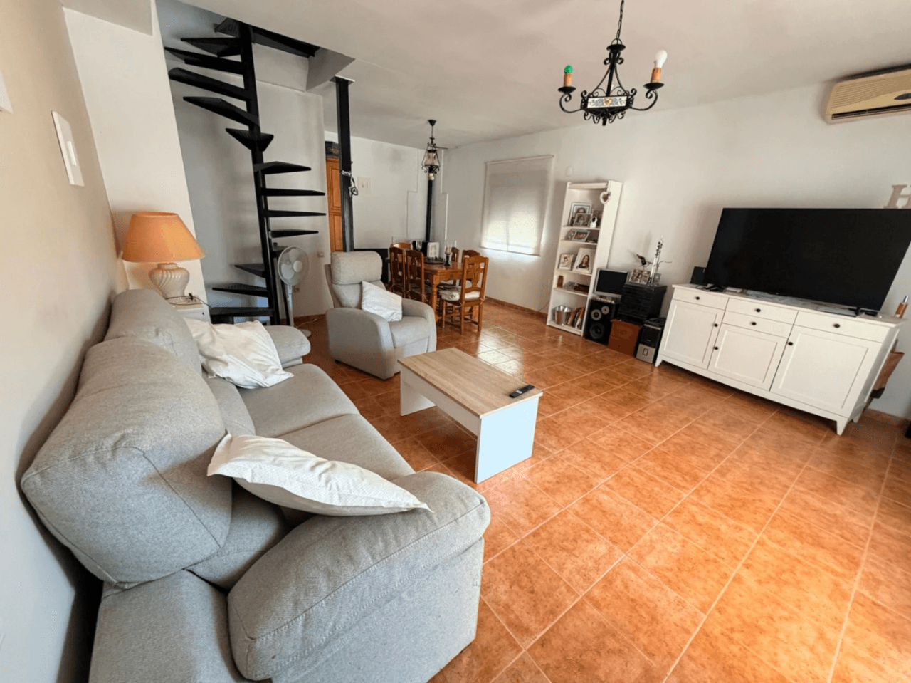 Chalet reformado en venta con piscina y jardín en Ontinyent