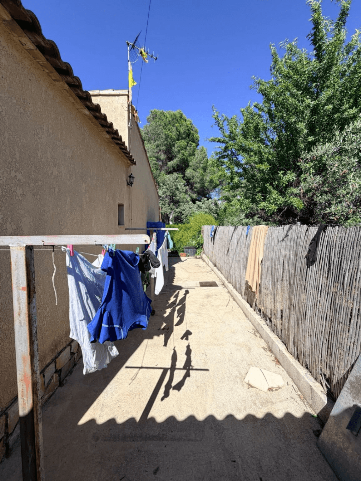 Chalet reformado en venta con piscina y jardín en Ontinyent