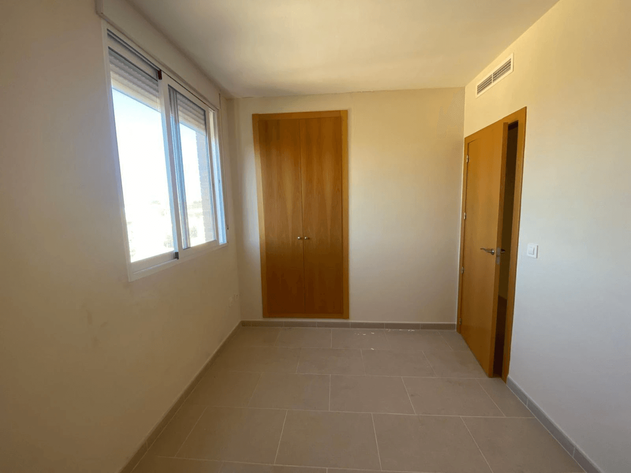 Venta de Piso en Albaida-Valencia (a Estrenar)