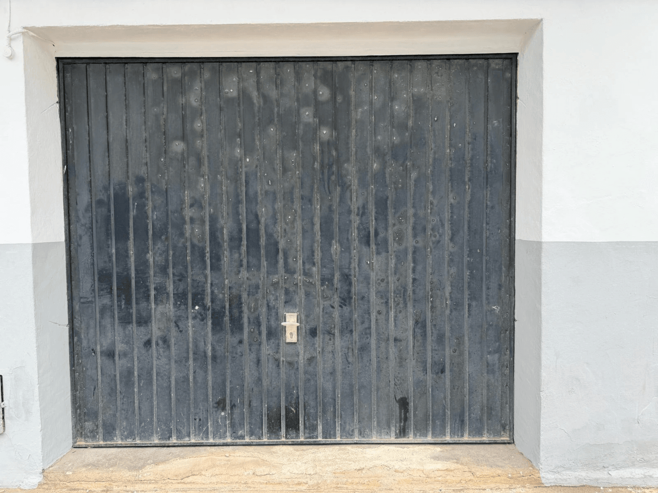 Amplia Casa de Pueblo en el Corazón de Denia - Ideal para Familias o Inversores