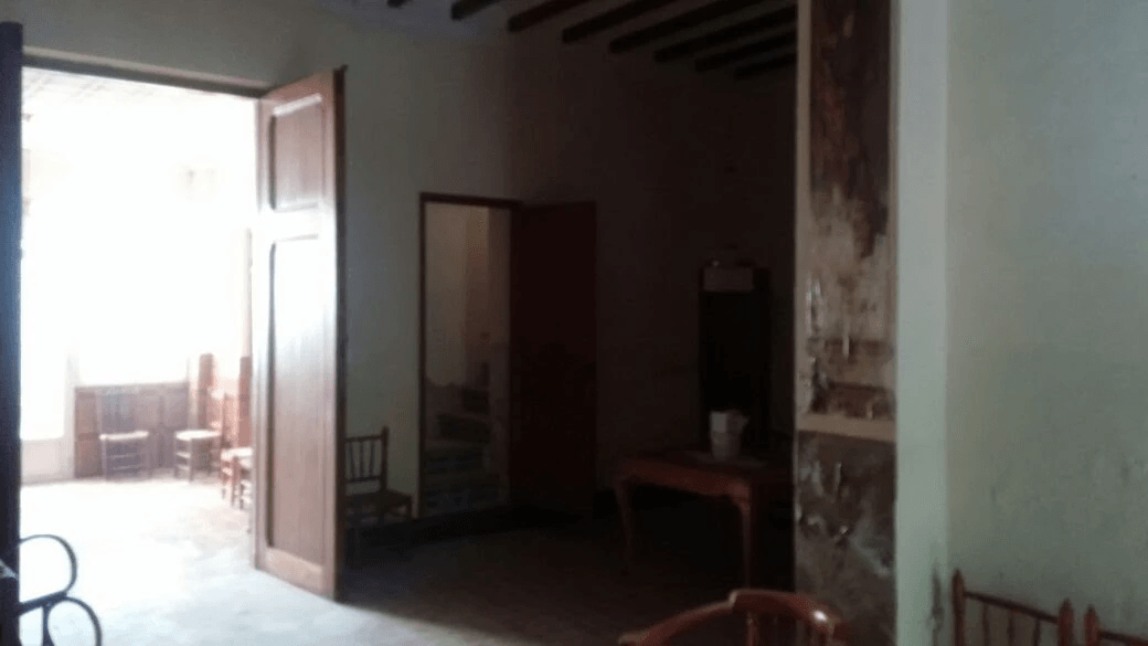 Casa en Ollería, Valencia - Venta de 4 dormitorios y 1 baño