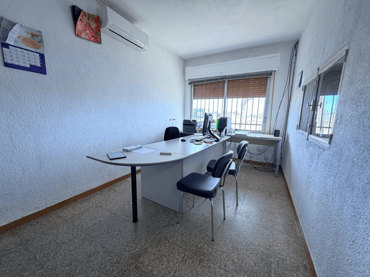 NAVE INDUSTRIAL CON GRAN POTENCIAL EN POLÍGONO DE FONTANARS DEL ALFORINS (VALENCIA)