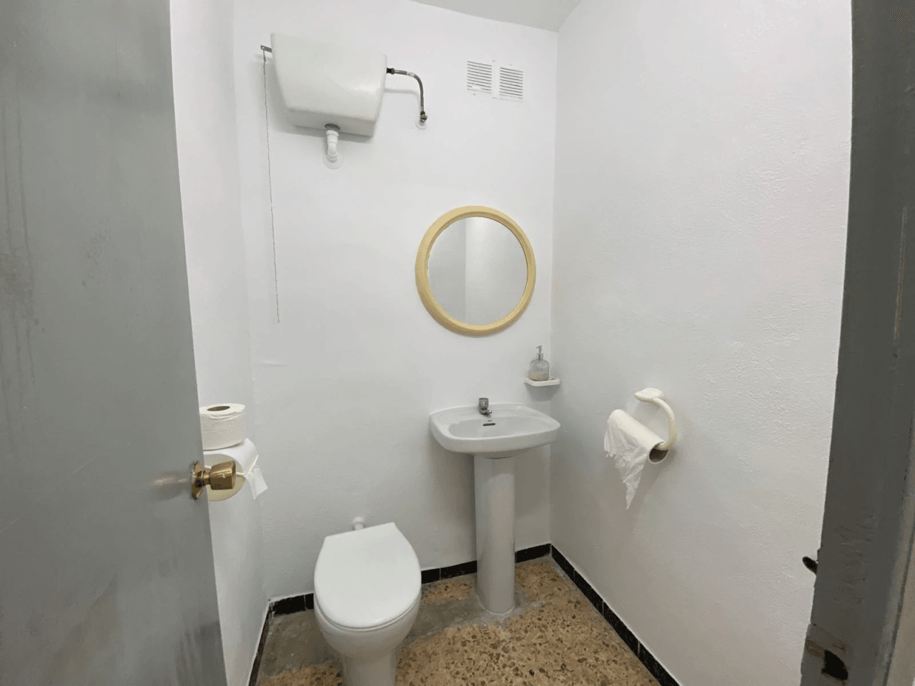 Venta de Local Comercial en Alvaida-Valencia
