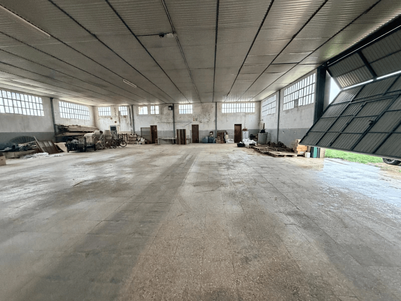 Venta Nave Industrial en Fontanars dels Alforins-Valencia