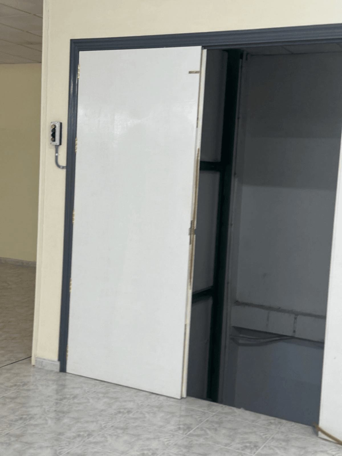 Nave industrial en venta en Albaida, Valencia