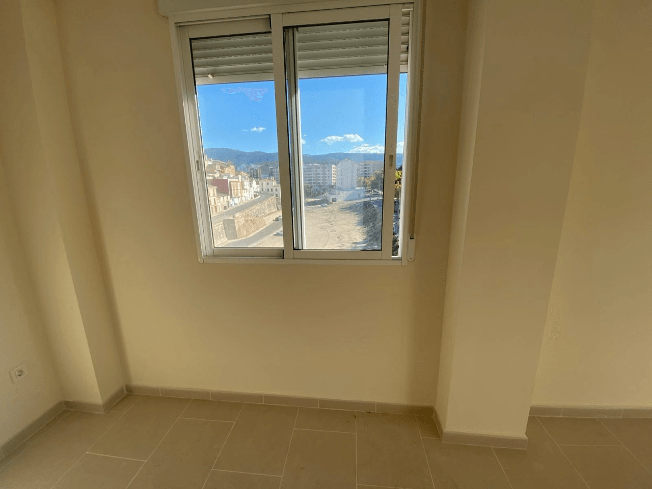Venta de Piso en Albaida-Valencia ( a Estrenar)