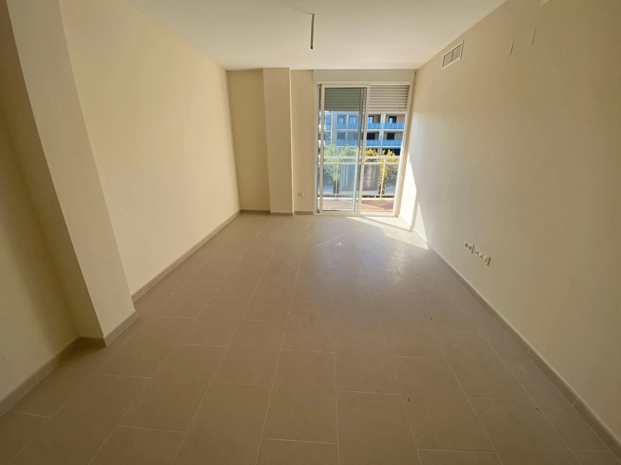 Piso en venta en Albaida, Valencia - 97 m² construidos
