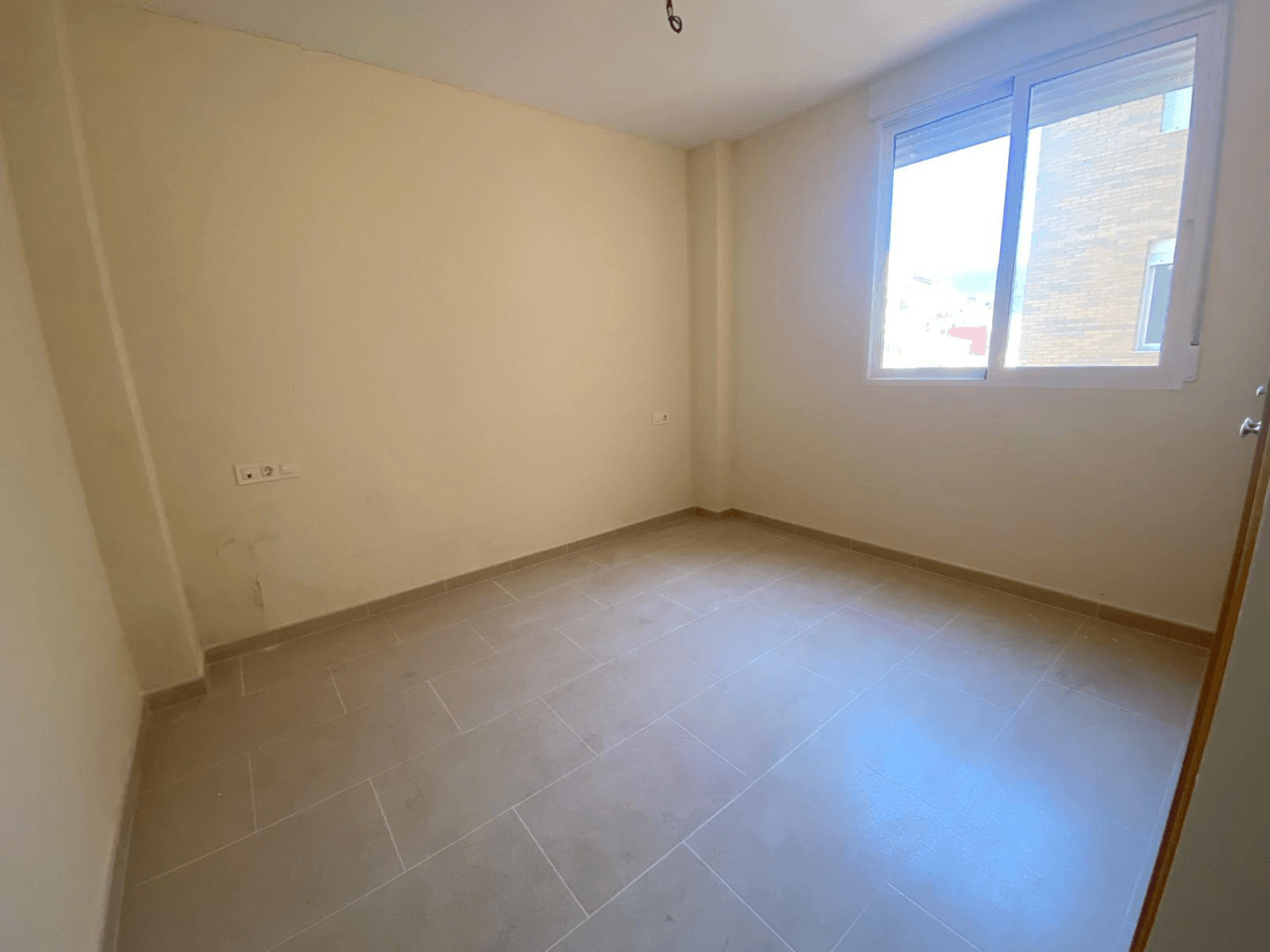 Piso en venta de 3 habitaciones en Avenida, Albaida