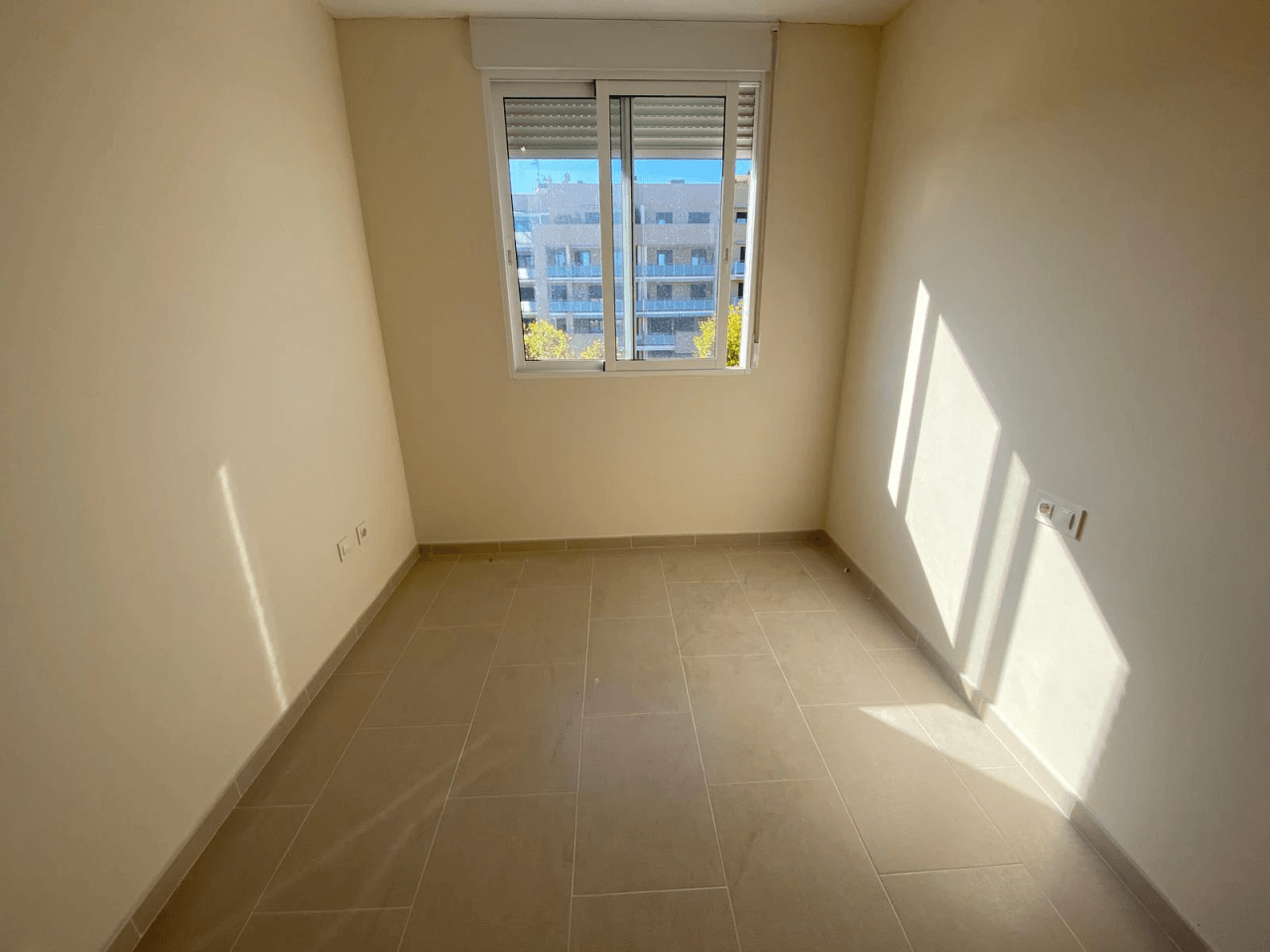 Piso en venta en Albaida, Valencia - 97 m² construidos