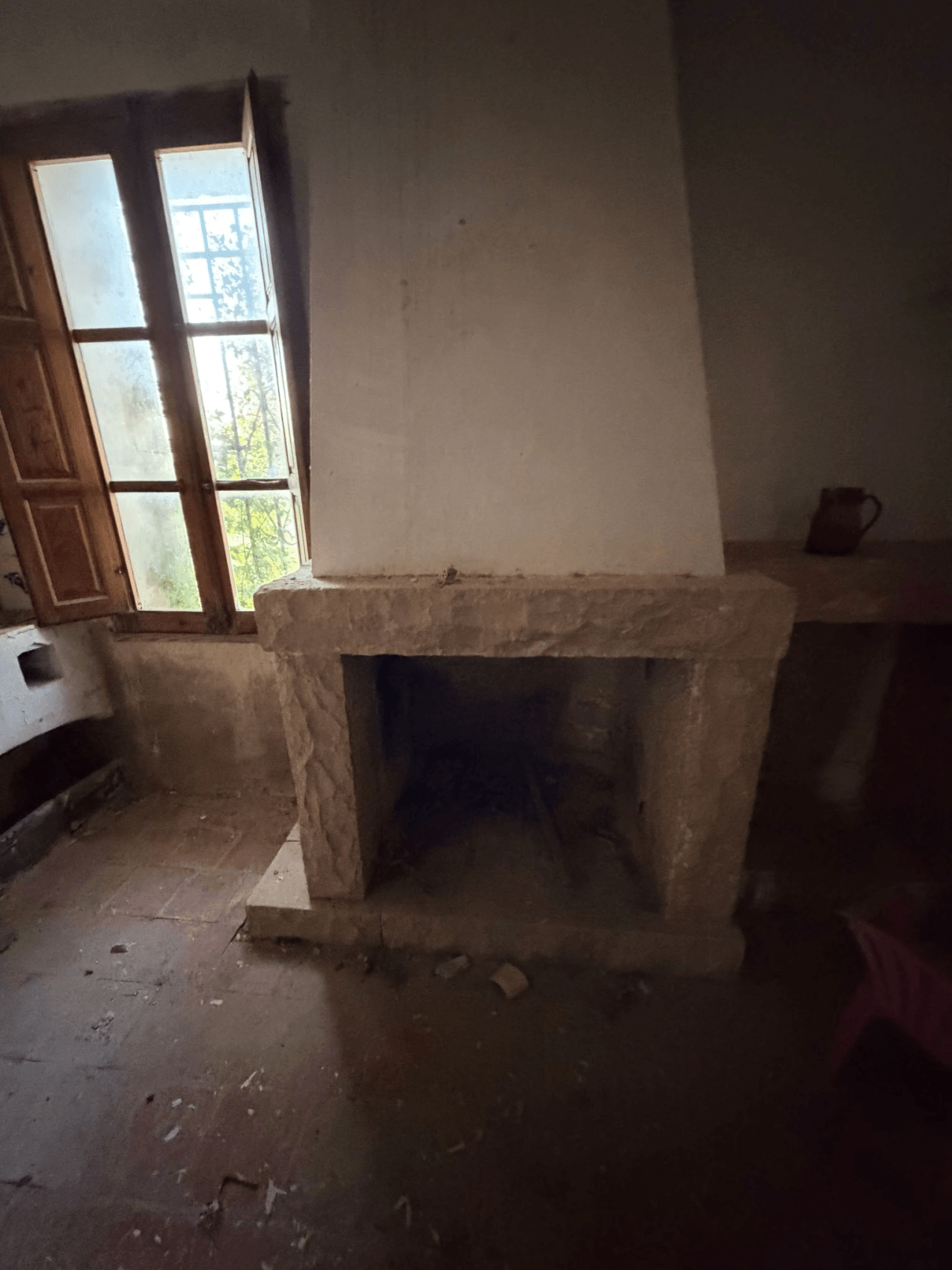 FINCA RÚSTICA CON MASÍA A REFORMAR | 35.000 m² | Vistas panorámicas