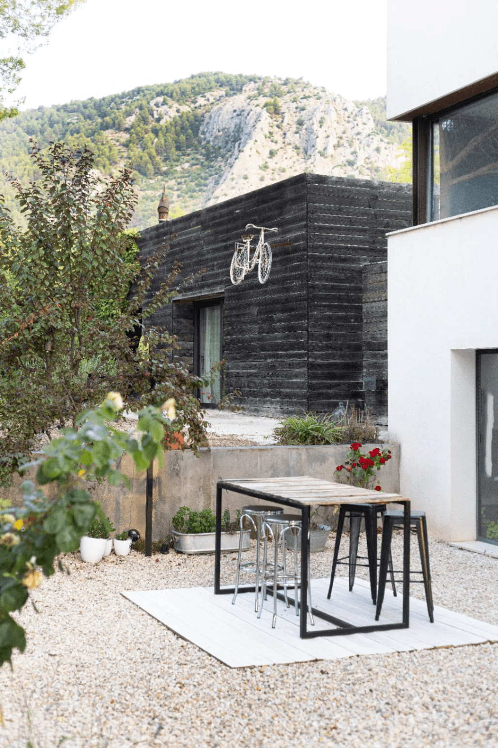 Chalet de lujo reformado con piscina y gran parcela en Muro de Alcoy